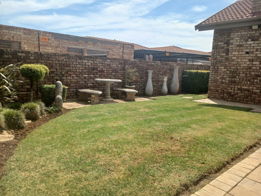 3 Bedroom Property for Sale in Meiringspark North West